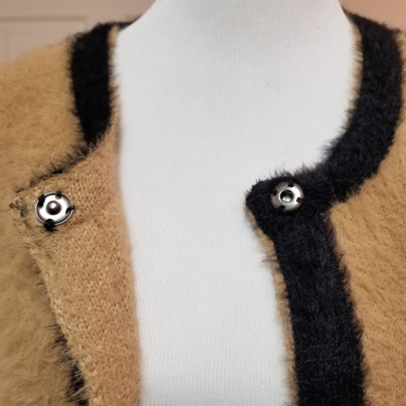 🆕️⬇️SIONI Colorblock Camel Studded Duster Jacket - Picture 5 of 8